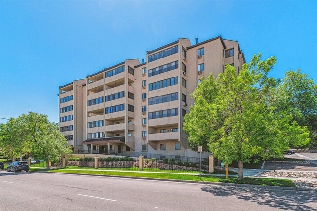 Building Photo - 7420 E Quincy Ave Unit 204