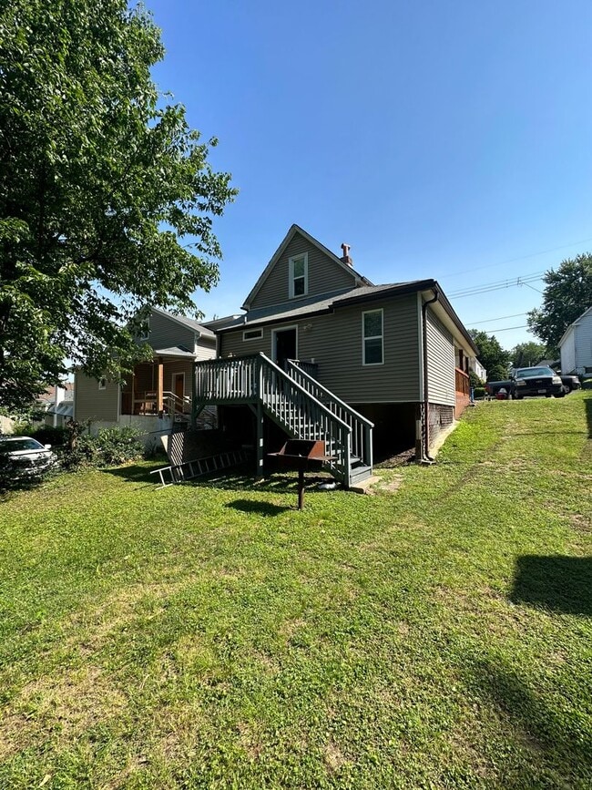 Photo - Lovely 2 Bedroom Home