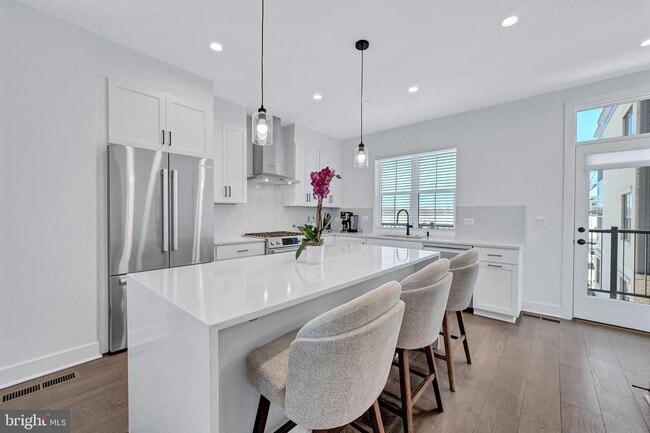 Building Photo - 1249 Northside Park Blvd