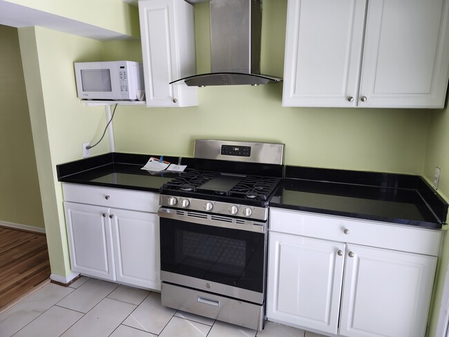 Photo - 3627 Forestdale Ave