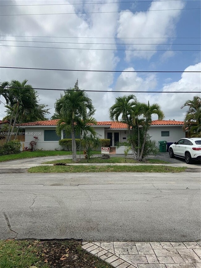 Building Photo - 21260 NE 23rd Ave