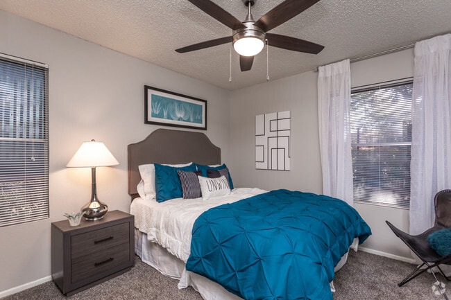 2BR, 1BA - 780SF Bedroom