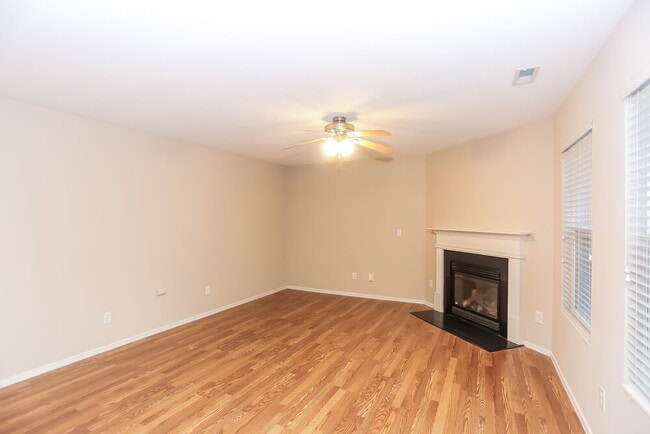 Photo - 9403 Swallowtail Ln