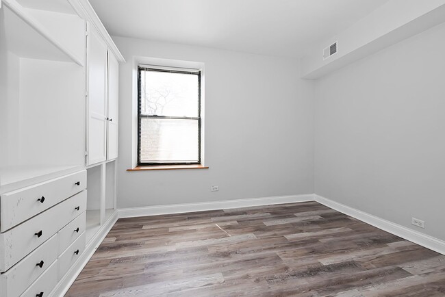 Photo - Three Bedroom in South Shore