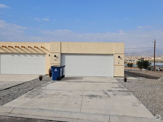 Building Photo - 183 Hacienda Loop Unit 183 Hacienda Loop #2 Rental