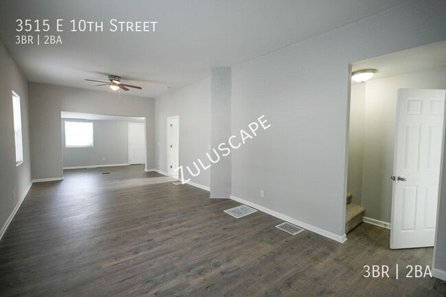 Photo - 3515 E 10th St