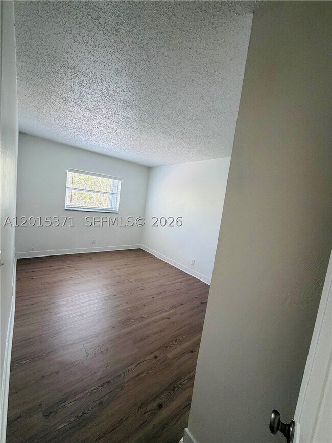 Photo - 351 NW 42nd St Unit 205
