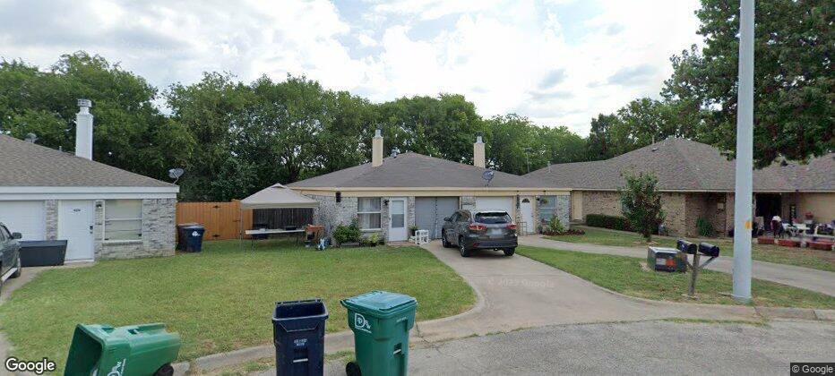 Photo - 416 Casie Ct