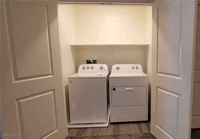 Photo - 1900 Omaggio Pl