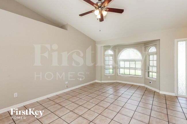 Photo - 17421 Kentucky Rd