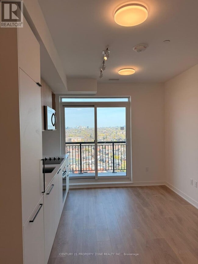 Photo - 1185 Dupont St Unit 2206