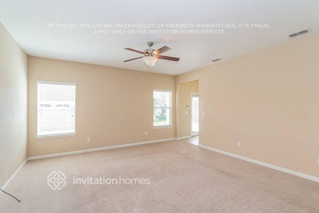 Photo - 517 Southwood Way