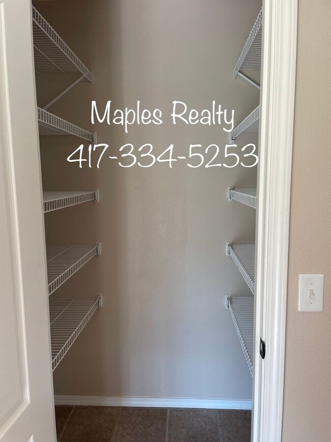 Photo - 3 BED, 2 BATH SINGLE FAMILY HOME IN HOLLIS...