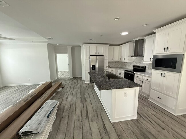 3528 Vine Trl