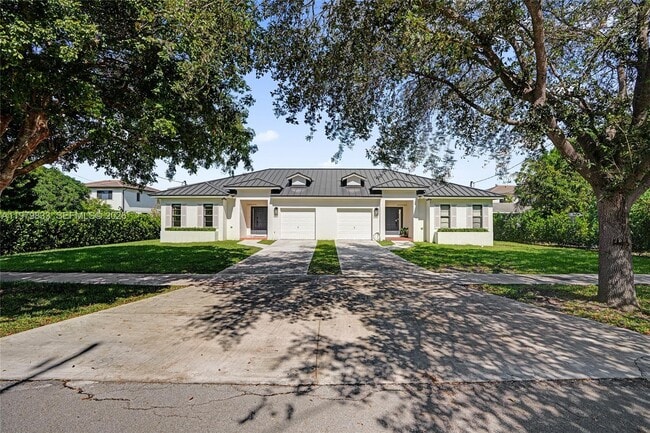 Building Photo - 8371 SW 122nd St