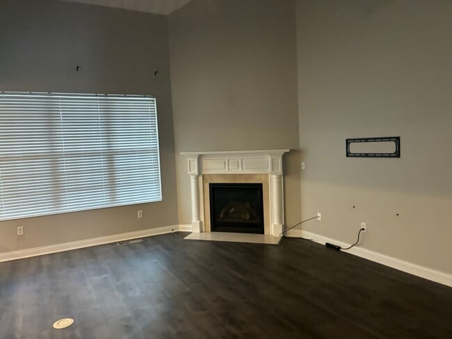 Photo - Gorgeous 3 bdr/3.5 bath Home in Centerville/Springboro Area