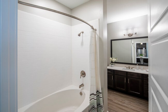 Photo - Sawgrass Point