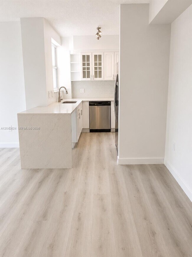Photo - 1824 Brickell Ave Unit 2B