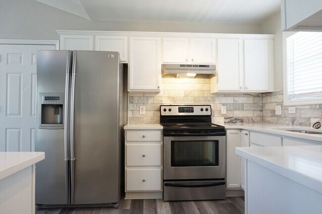 Photo - 7017 Farrington Farms Dr Casa