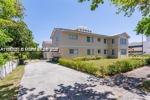 Photo - 2880 S Le Jeune Rd Unidad 2880