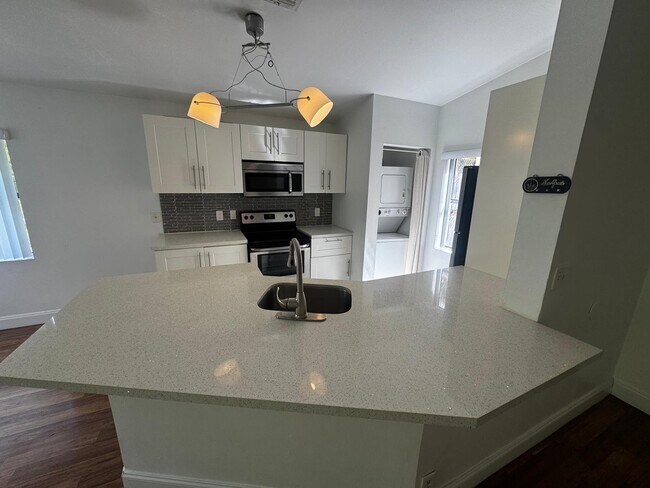 9999 Summerbreeze Dr