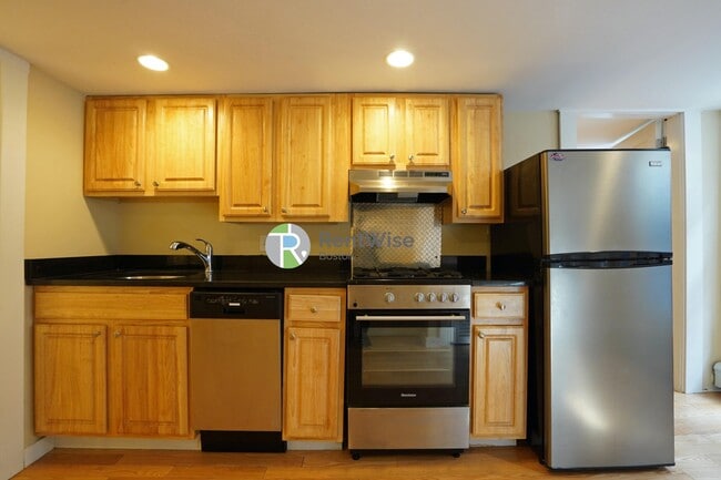 Photo - 232 Cambridge St Unit 7