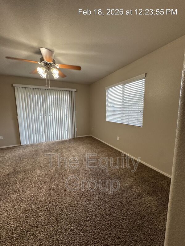 Photo - 2647 W Lark Ave