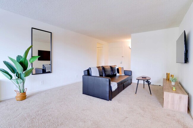 Photo - 320 23rd St S Unit FL10-ID1022525P