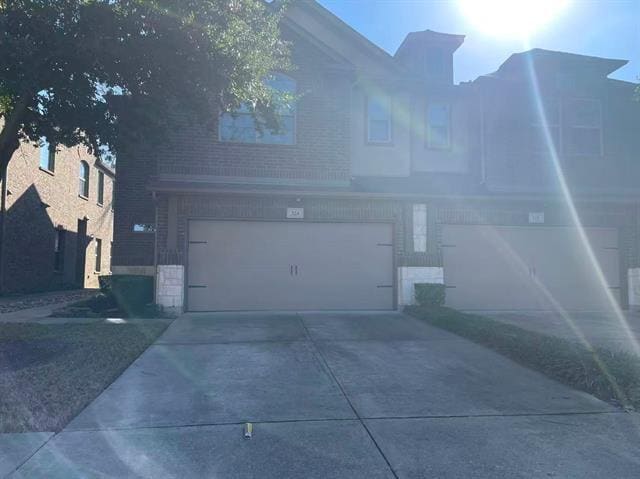 Photo - 324 Tallgrass Ln