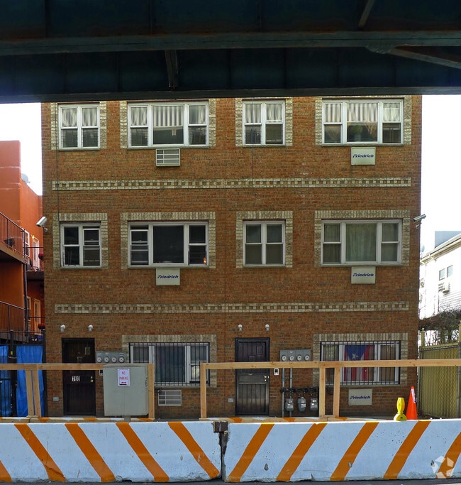 758 Livonia Ave Apartments For Rent in Brooklyn, NY