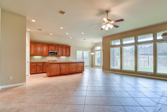 Photo - 5426 Linden Rose Ln