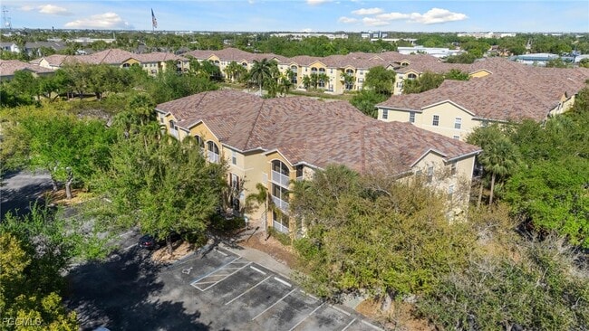 Building Photo - 4149 Residence Drive Unit 824