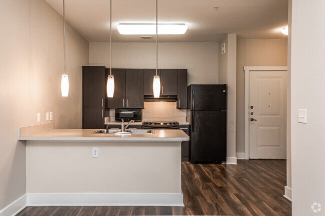 4BR, 2BA - 1259SF Kitchen - Vista Pointe At Wild Pine