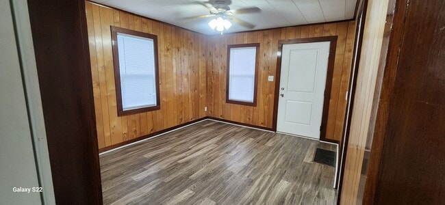 Photo - 3 Bed 1 Bath Home for Rent