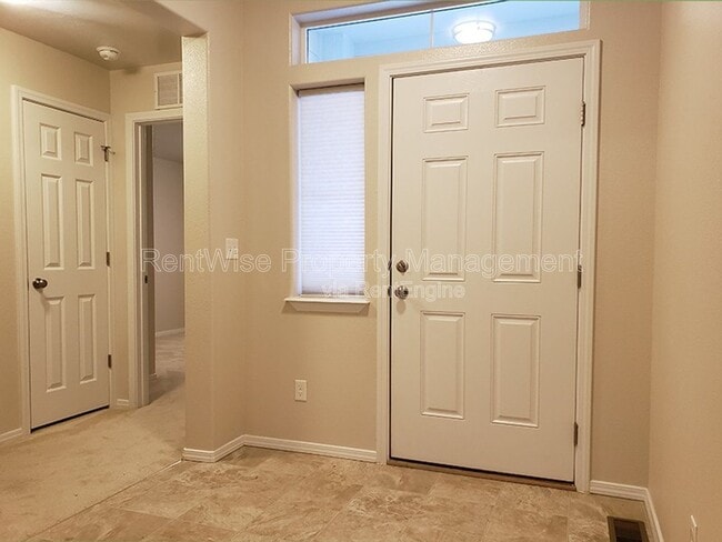 Photo - 8102 S Carpenter Ave