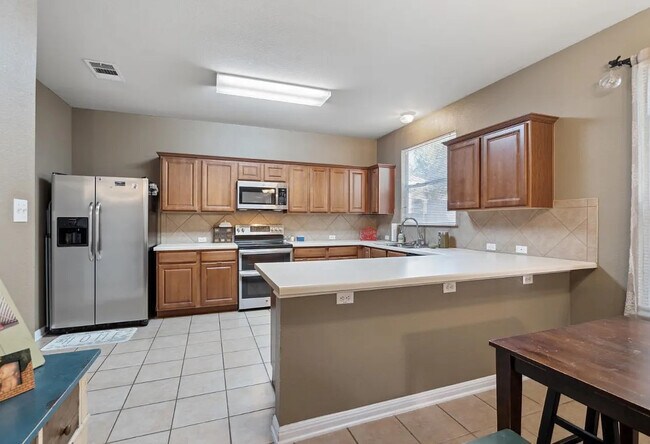 Photo - Room in House on Narrow Glen Pkwy
