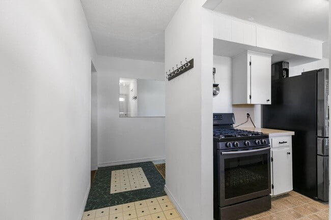 Photo - 812 Coolidge St