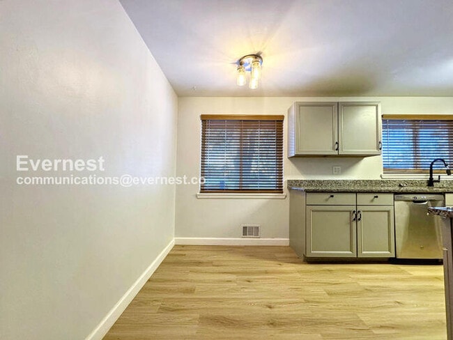 Photo - 6638 S Logan St