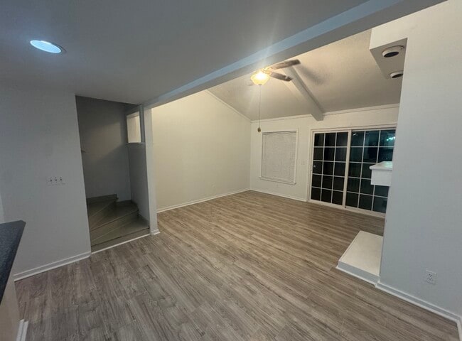 Photo - 229 St Luke Ct