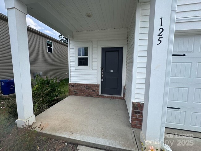 Photo - 125 Johns Cardinal Dr