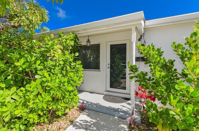 Photo - 727 Bunker Rd