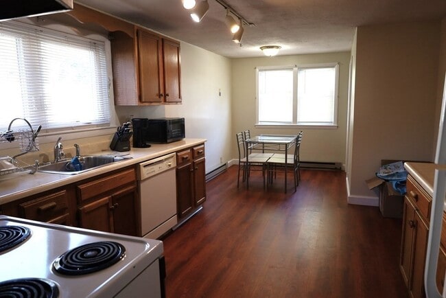 Photo - 38 N Main St Unidad 1