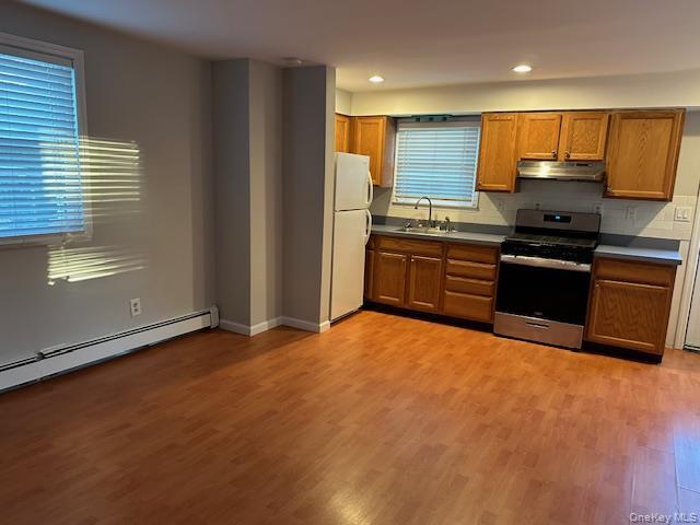 Photo - 44 1/2 Avenue A Unit Rear