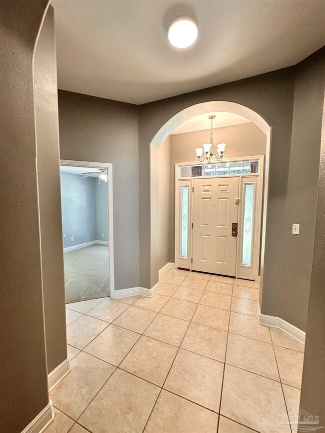 Photo - 9548 Lorikeet Ln