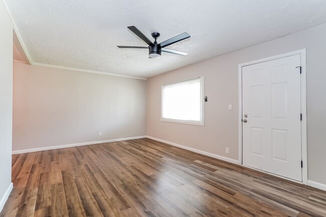 Photo - 245 St Christopher Ln