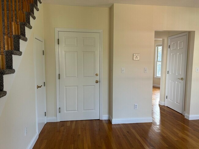 Photo - 301 Lafayette St Unit 2