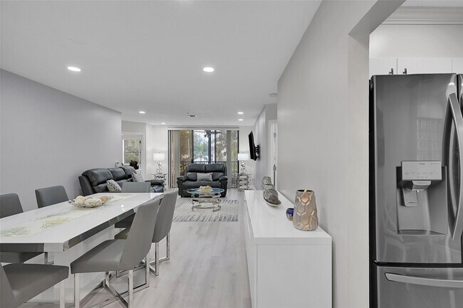 Photo - 5133 Brisata Cir Unit P