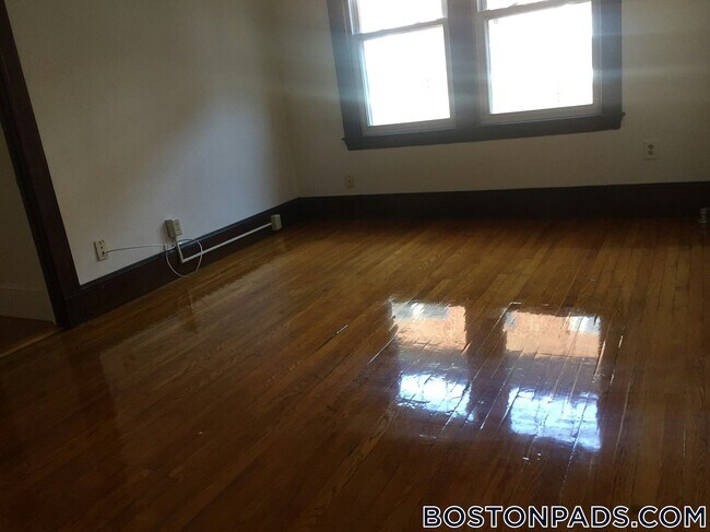 Photo - 157 Summer St Unidad 10F