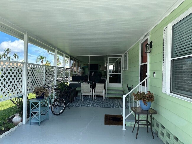 Photo - 5700 Bayshore Rd