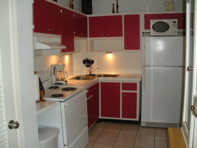 Kitchen - 2426 SE 17th St Condo Unit 202A